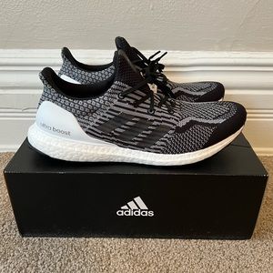 Adidas Ultraboost 5.0 Uncaged DNA Men’s Running Shoes Size 12 Brand New
